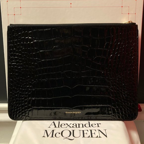 ALEXANDER McQUEEN Skull Embossed Zip Pouch - Picture 3 of 7